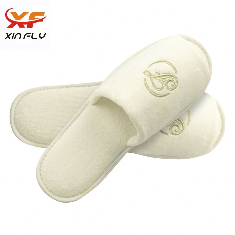 Soft Open toe comfort hotel slippers for