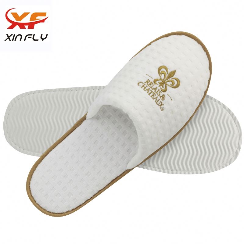Sample freely Open toe hotel eva slipper with Printing logo