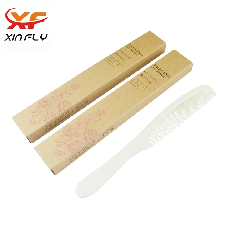 Personalized Cheap plastic comb for hotel