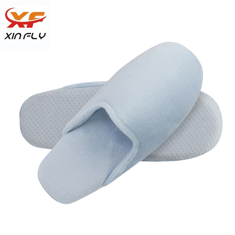 Comfortable Open toe low moq hotel slipper with Embroidery