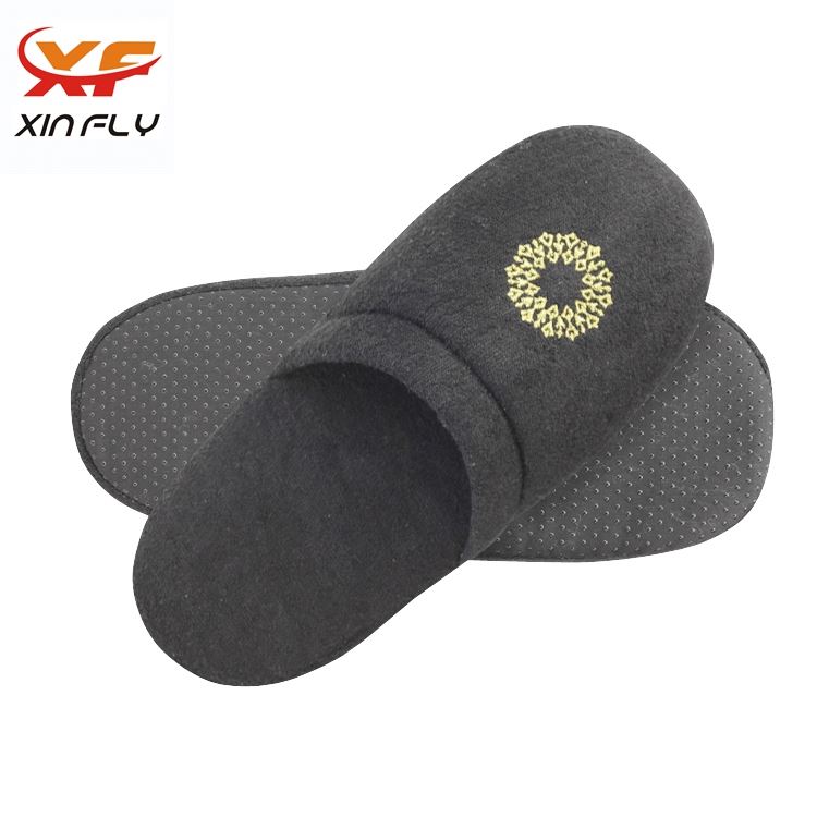 Soft Closed toe fashion hotel slipper for woman