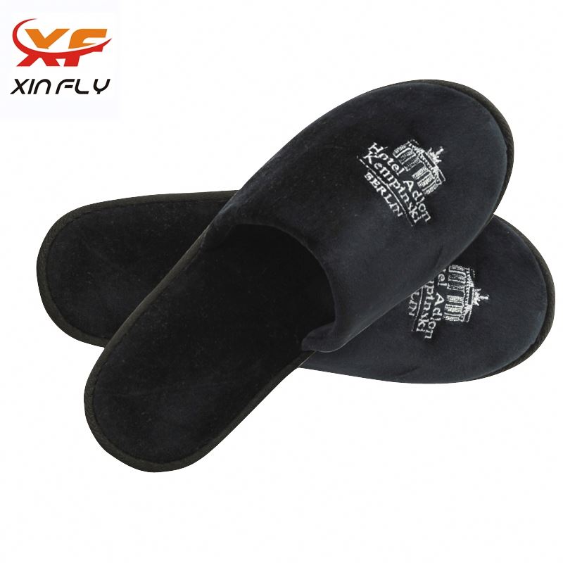 100% cotton Closed toe white hotel slippers with Embroidery